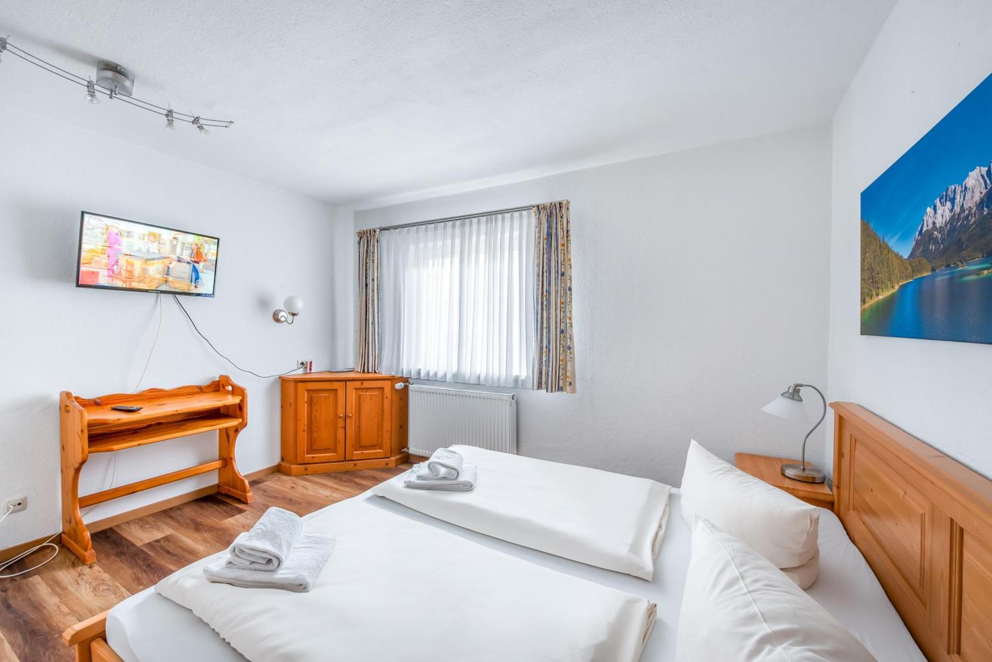Hotel Garni Nuss Grainau Extérieur photo